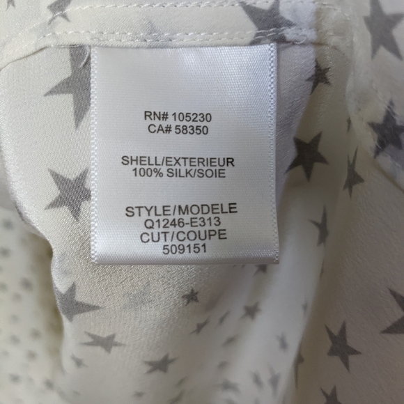 $278 Womens Equipment Femme Stars 100% Silk Button Down Blouse XS/TP - Picture 3 of 4